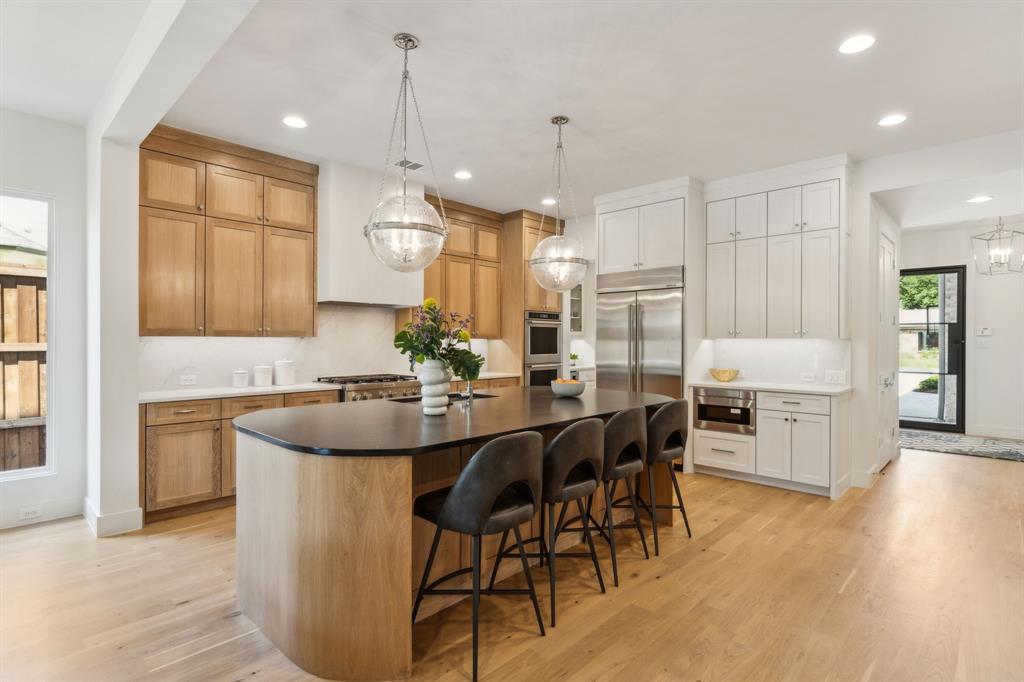 Lovers Lane Heights - Residential