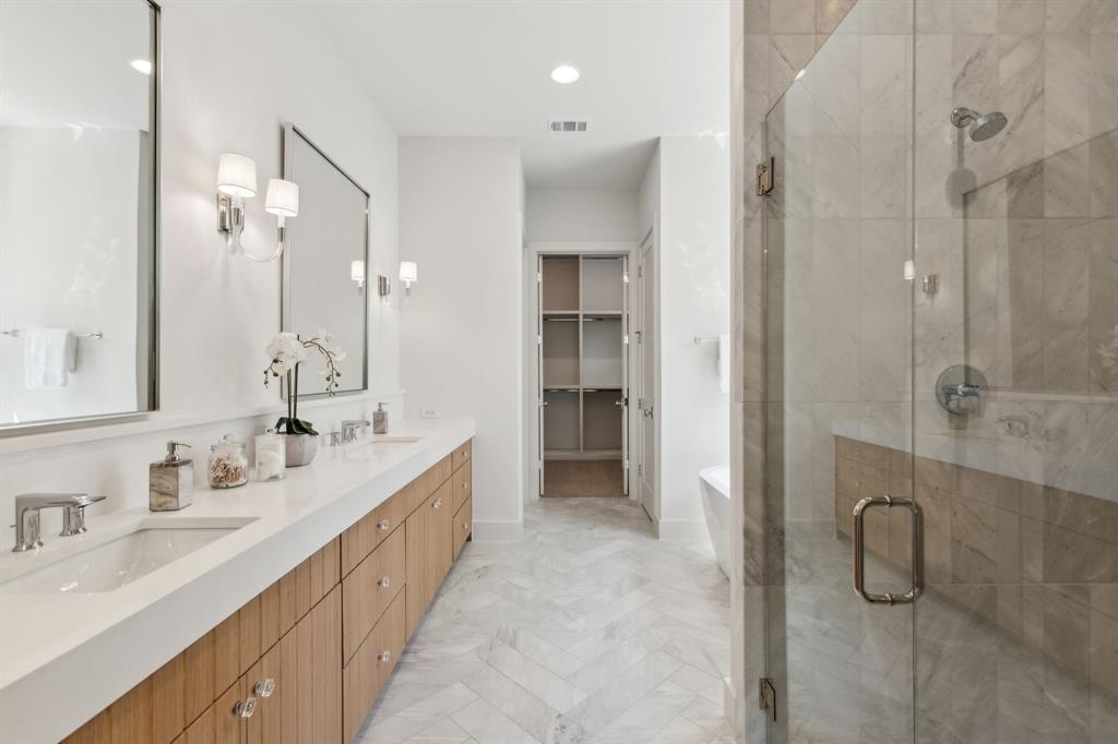 Lovers Lane Heights - Residential