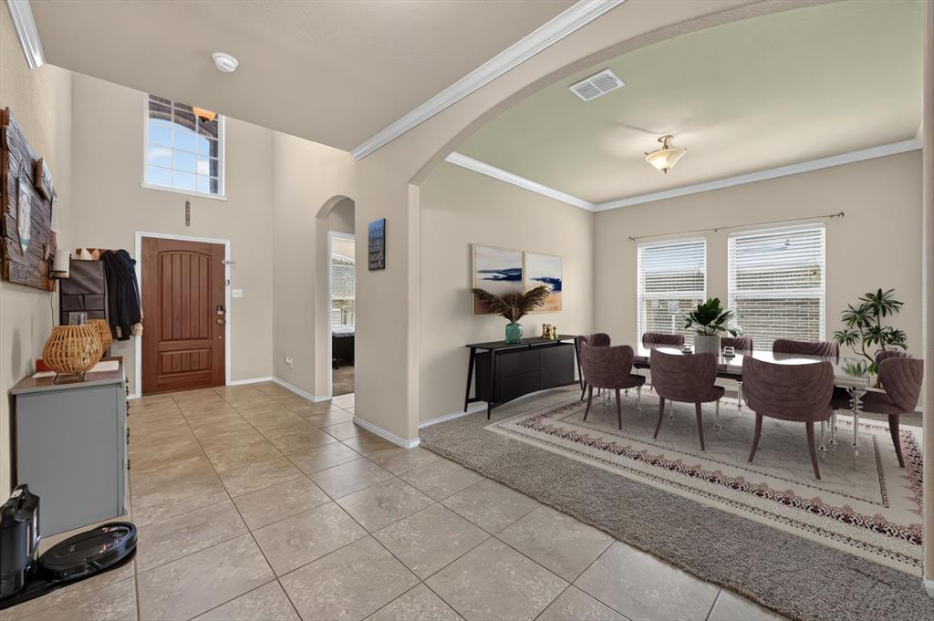1332 Foxglove Lane