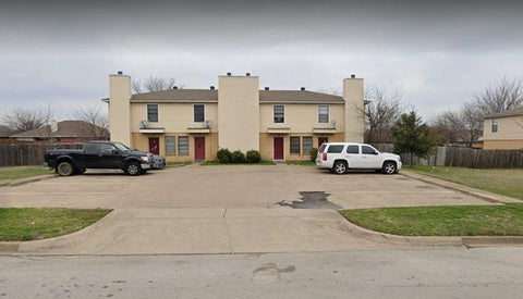 Photo of 408 Cambridge Drive #410, Saginaw, TX 76179 (MLS # 21419395)
