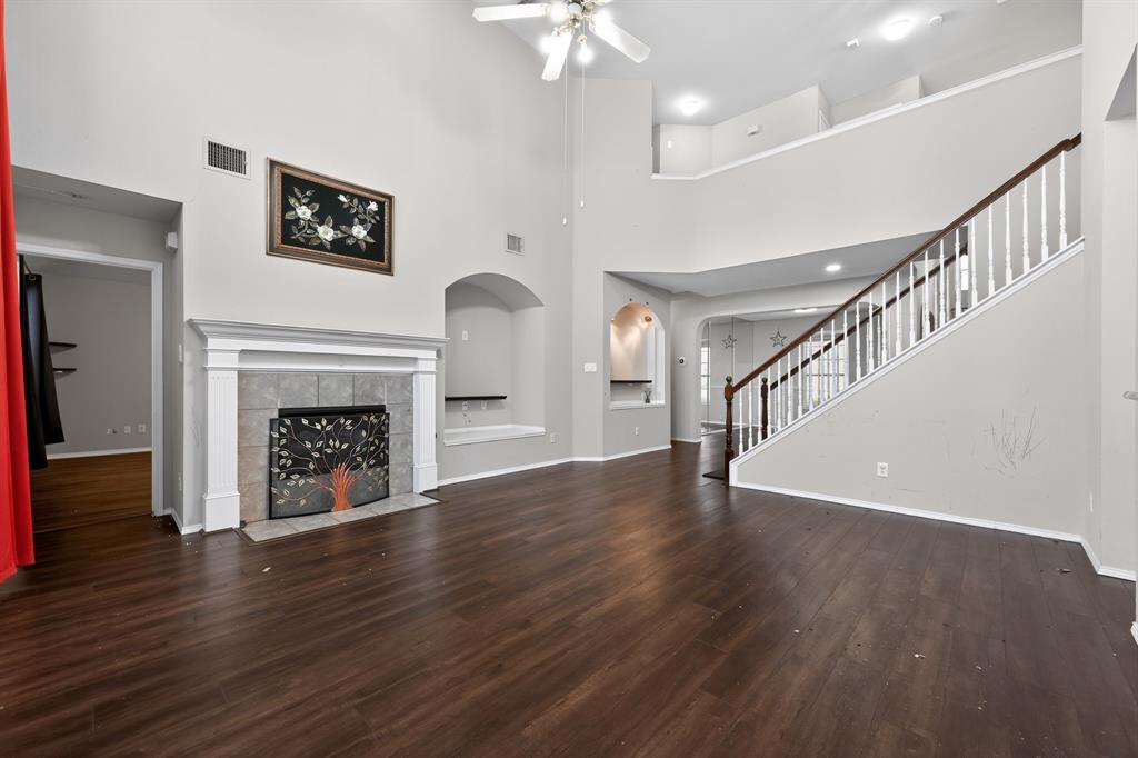 Villages Of Lake Forest Ph I - Residential