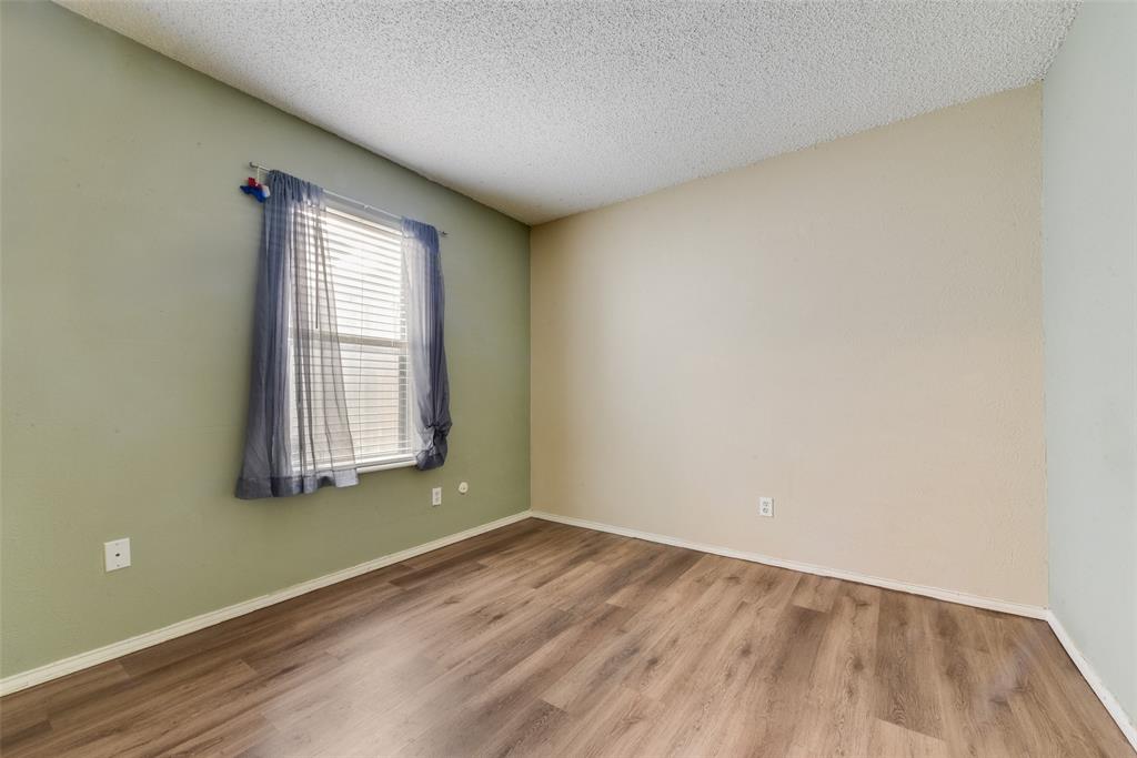 Village Green 01 - Residential