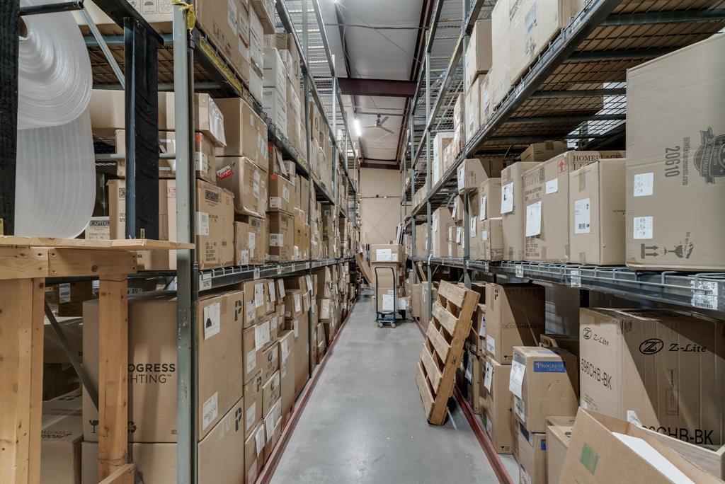 Highland Park - Commercial Sale