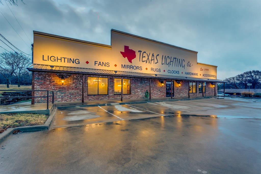 Highland Park - Commercial Sale