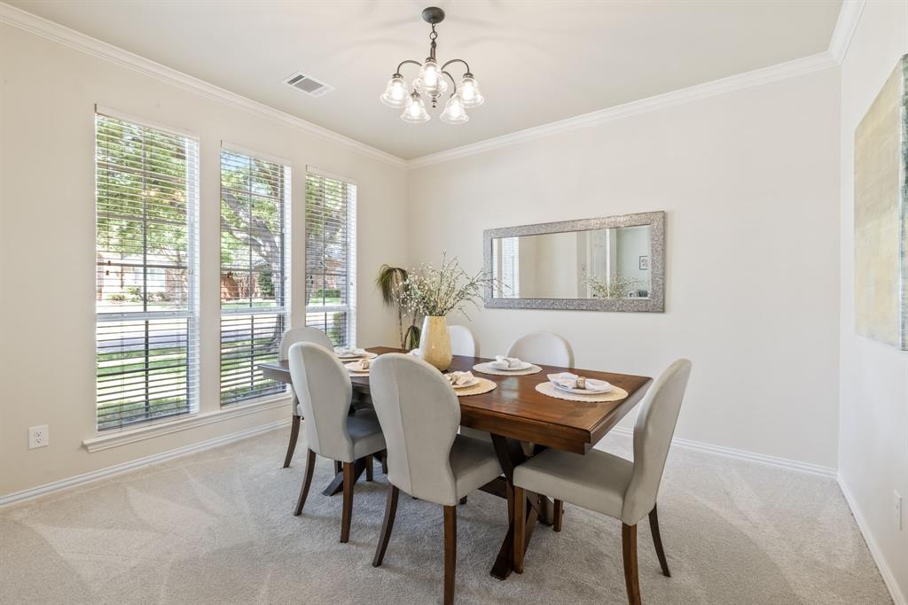 2412 Mesa Oak Trail
