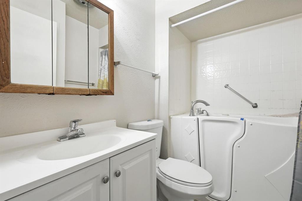 Cedar Hill East - Residential