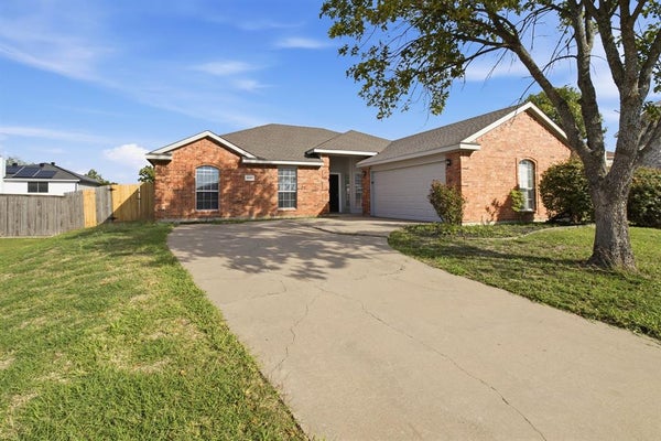 3808 PENNSYLVANIA AVE, SACHSE, TX 75048 - Image 32c31e47edb6b37a30ff8d2a7bd73bab/124970654