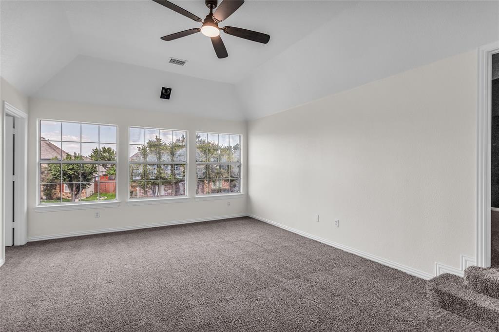 Woodbridge Ph 02c - Residential