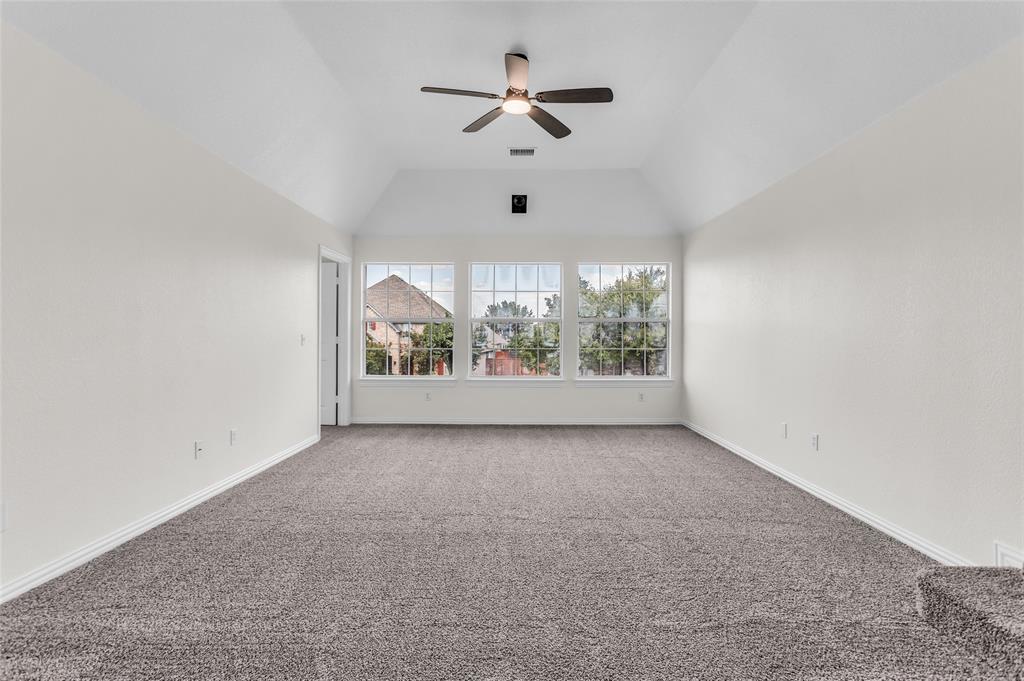 Woodbridge Ph 02c - Residential