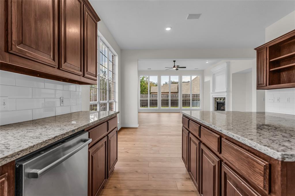 Woodbridge Ph 02c - Residential