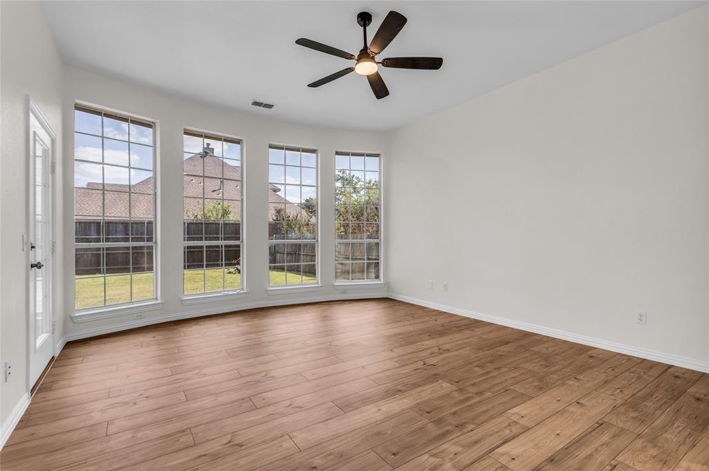 Woodbridge Ph 02c - Residential