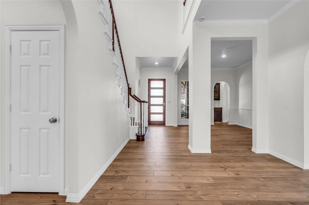 Woodbridge Ph 02c - Residential