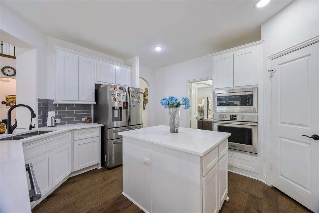 12453 Cottage Lane