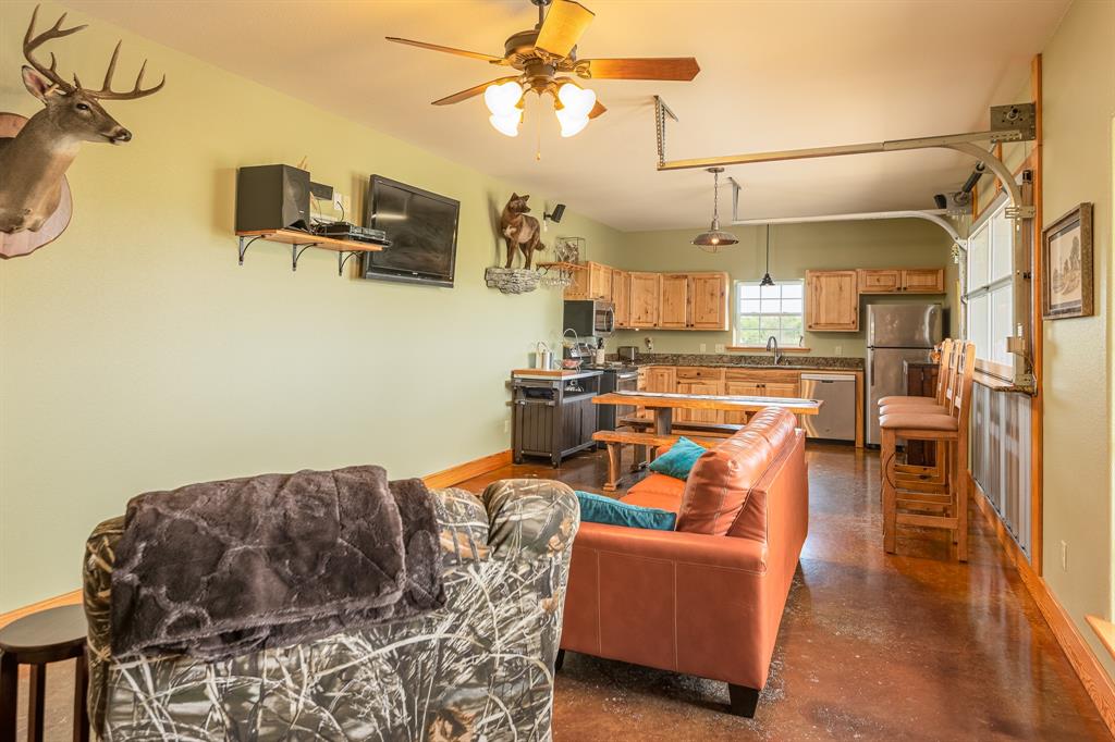 Benijah Lafferty Surv A-13 - Residential