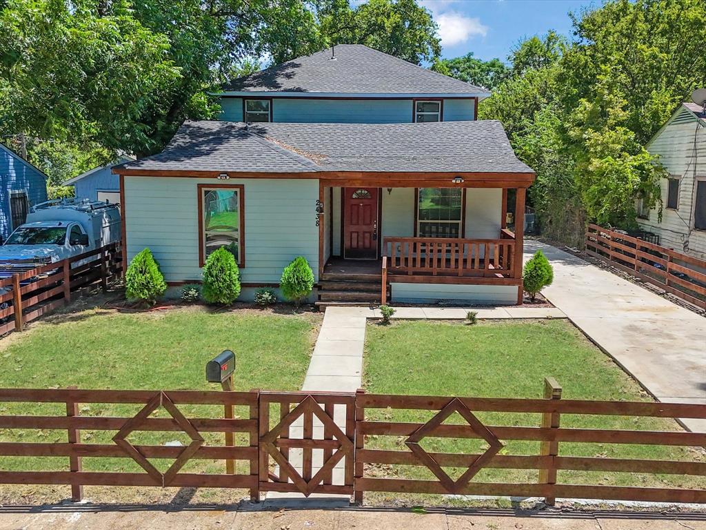 Deerpath Village 03 - Residential