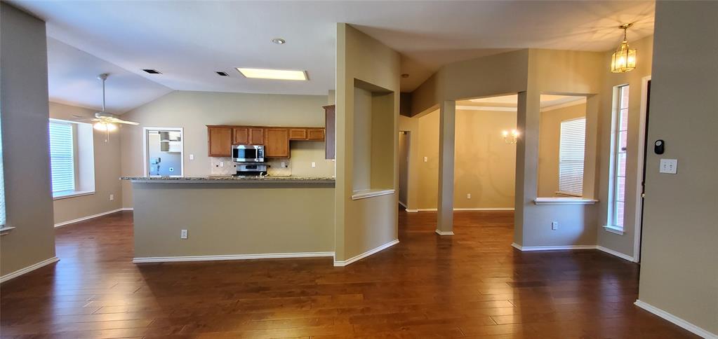 Preston Vineyards IV Ph One - Residential Lease