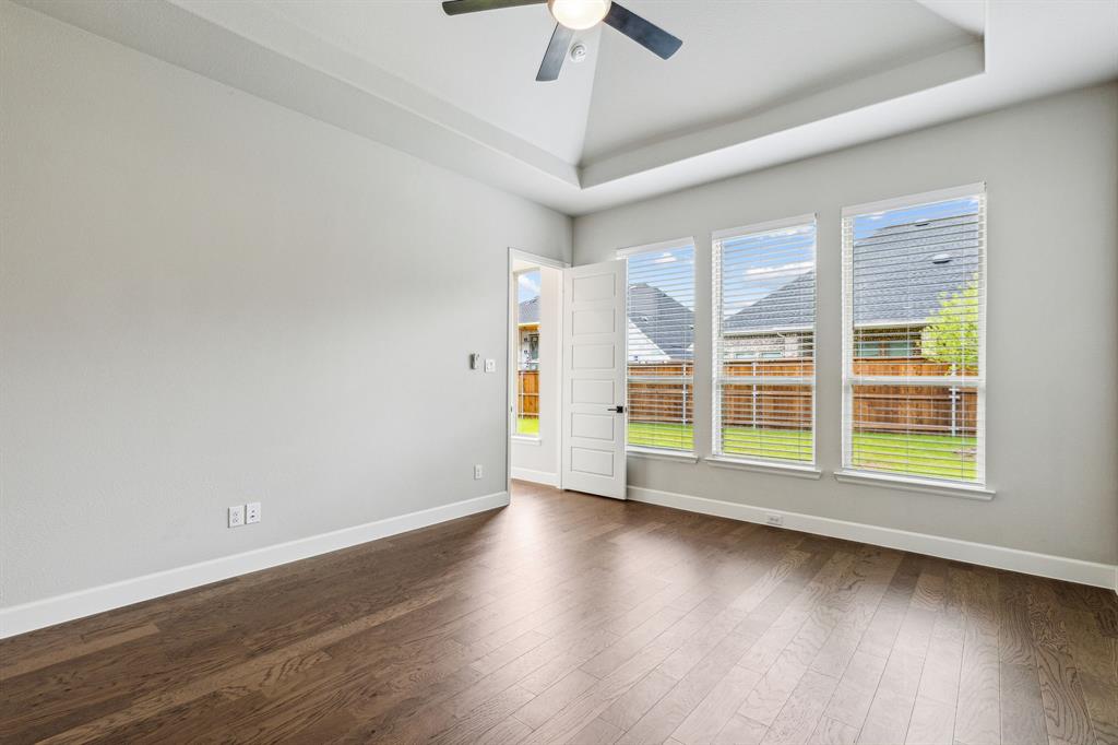 Mustang Lakes - Residential Lease