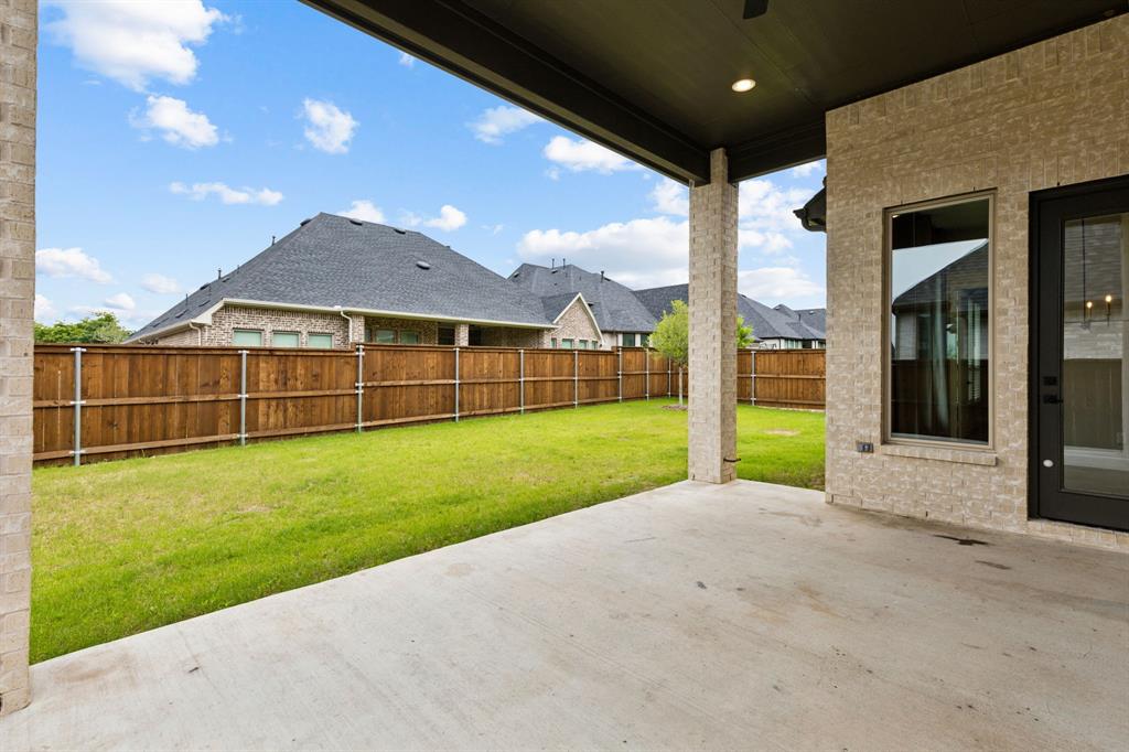 Mustang Lakes - Residential Lease