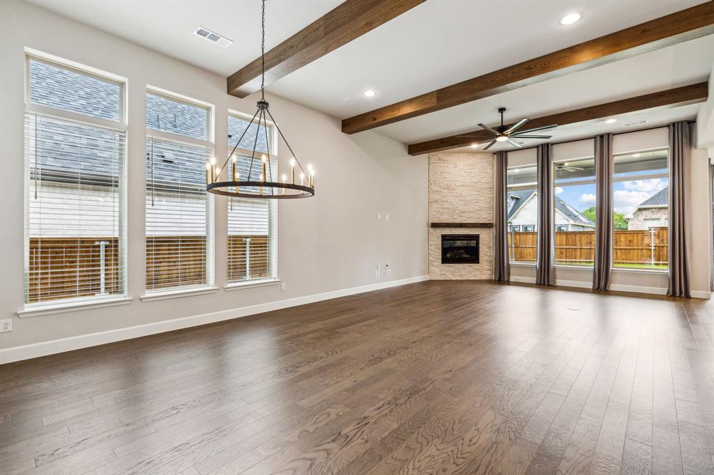 Mustang Lakes - Residential Lease