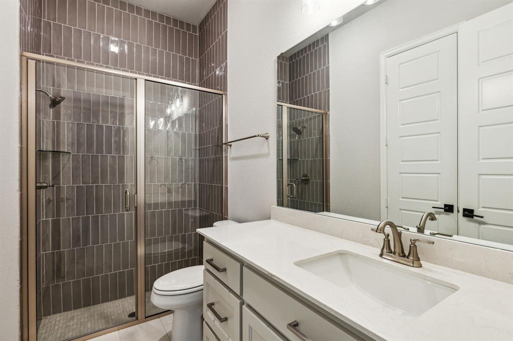 Mustang Lakes - Residential Lease