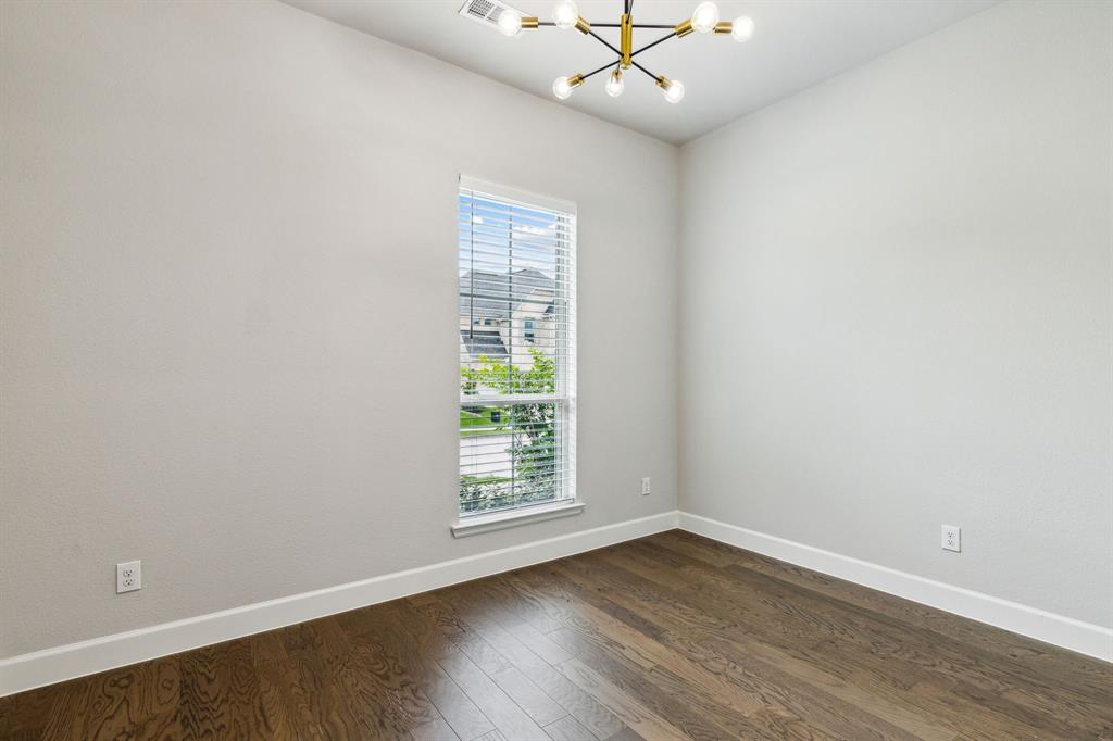 Mustang Lakes - Residential Lease