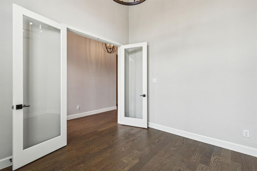 Mustang Lakes - Residential Lease