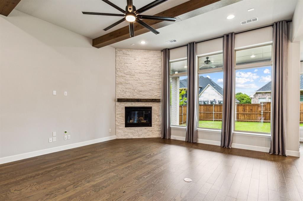 Mustang Lakes - Residential Lease