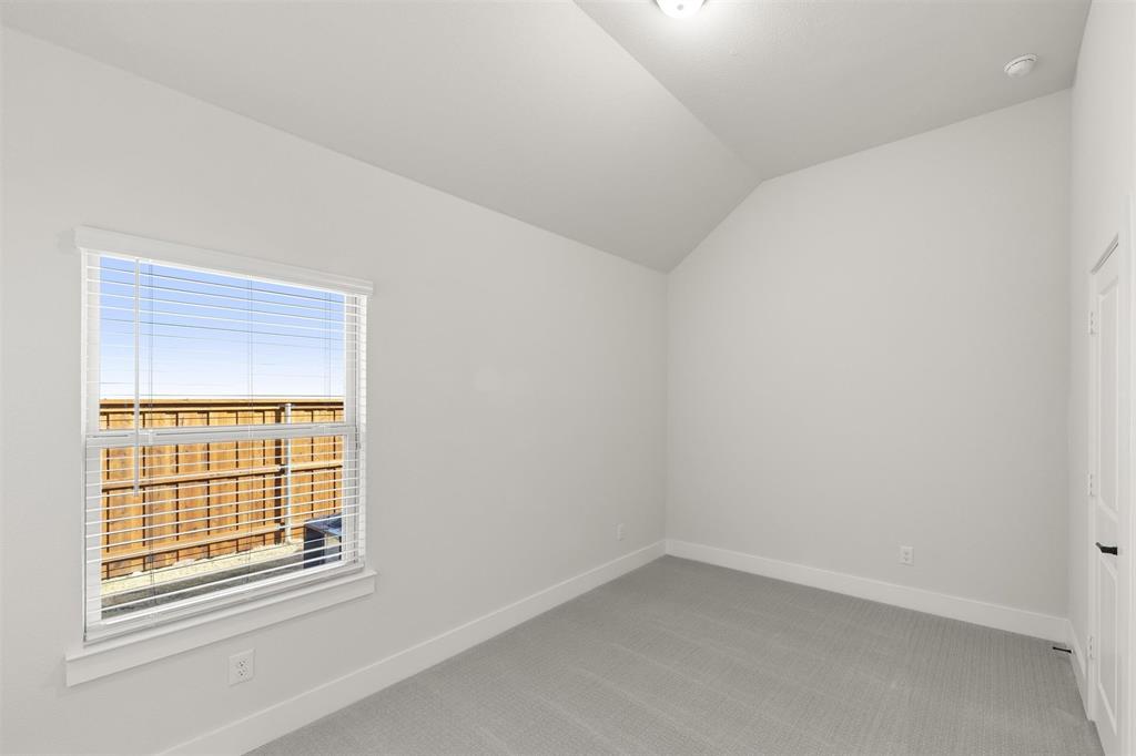 Las Lomas - Residential