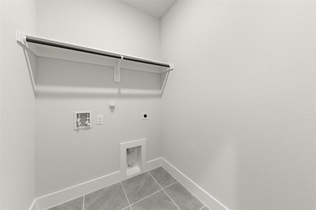 Las Lomas - Residential