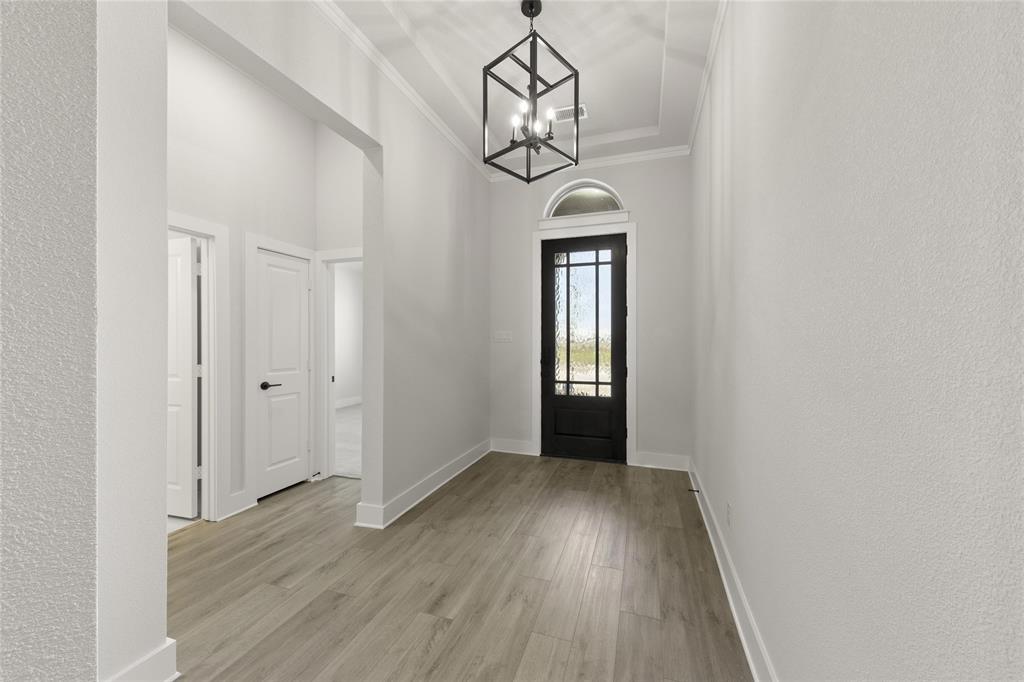 Las Lomas - Residential