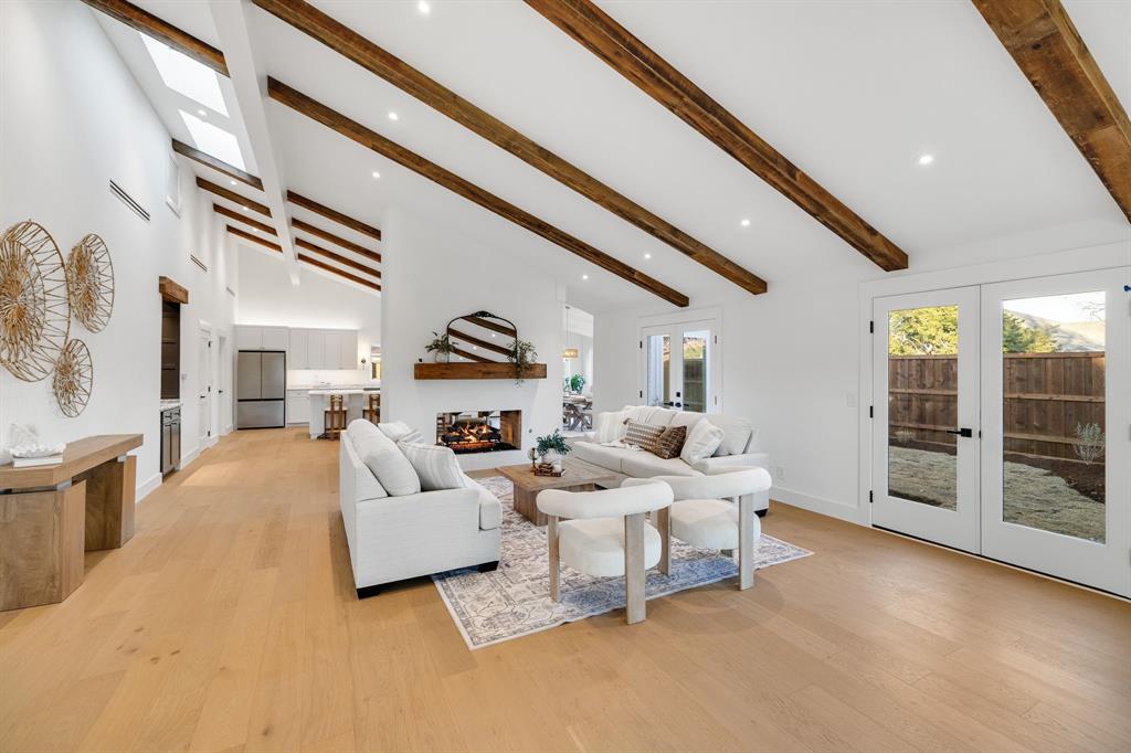 404 Provincetown Lane