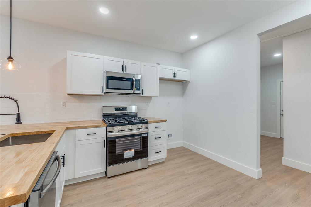 Reaves Place - Residential