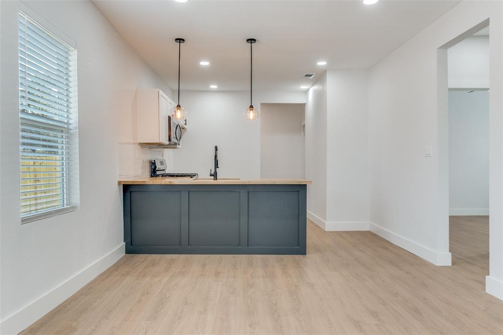 Reaves Place - Residential