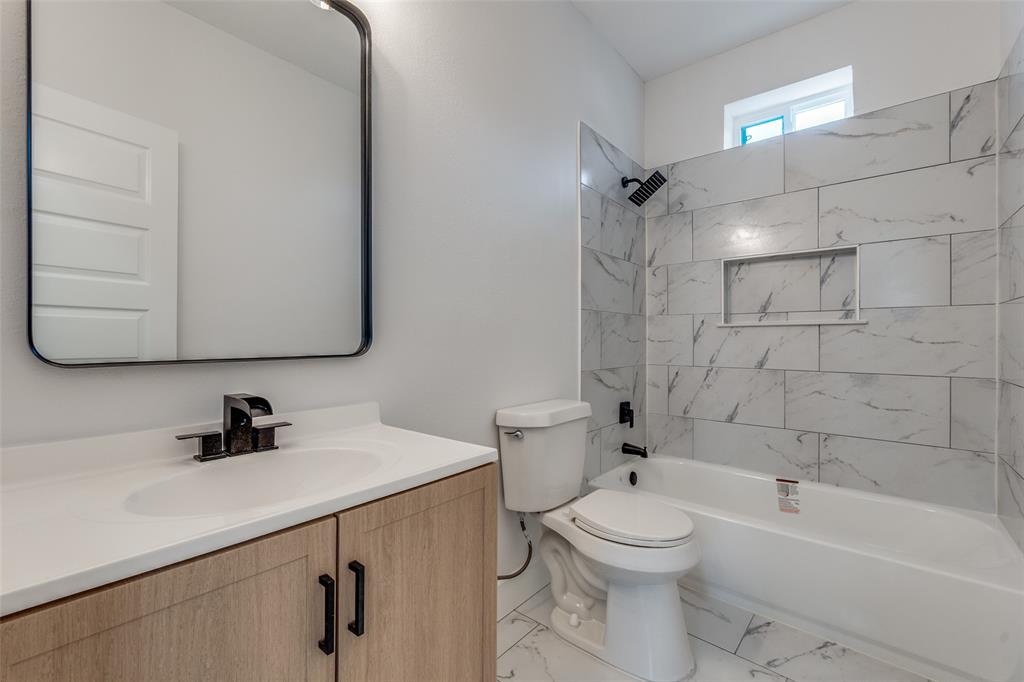 Reaves Place - Residential