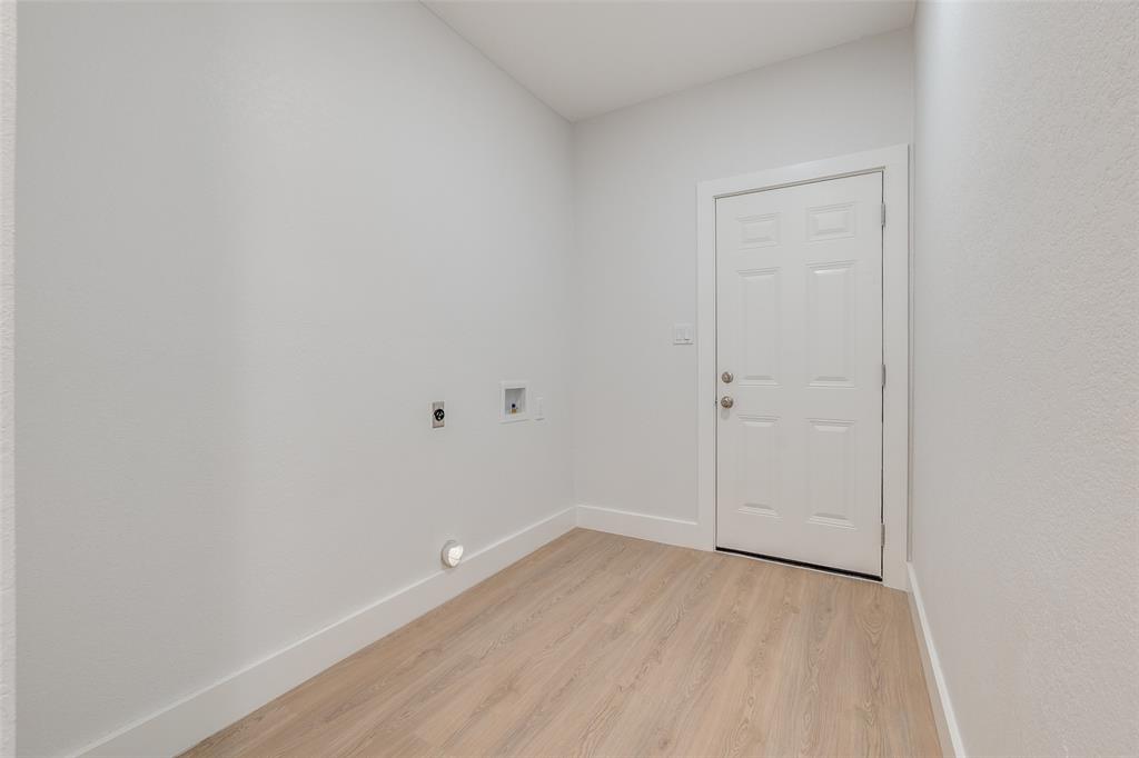 Reaves Place - Residential