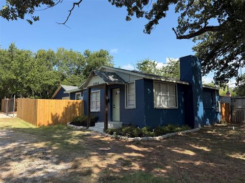 Photo of 6968 Camp Street, Azle, TX 76020 (MLS # 21331894)