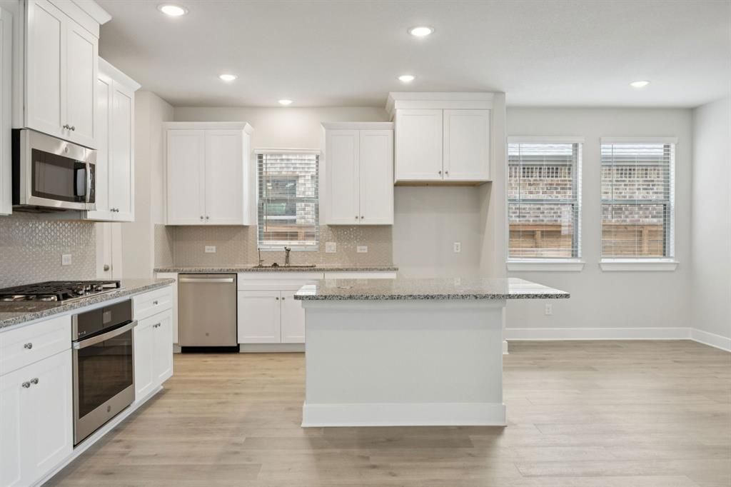 Photo of 1821 Jade Forest Lane, Mesquite, TX 75181 (MLS # 21246632)