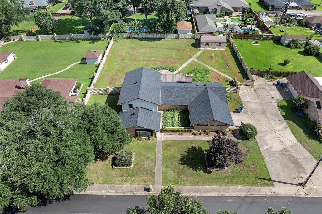 1404 Brailwood Trail