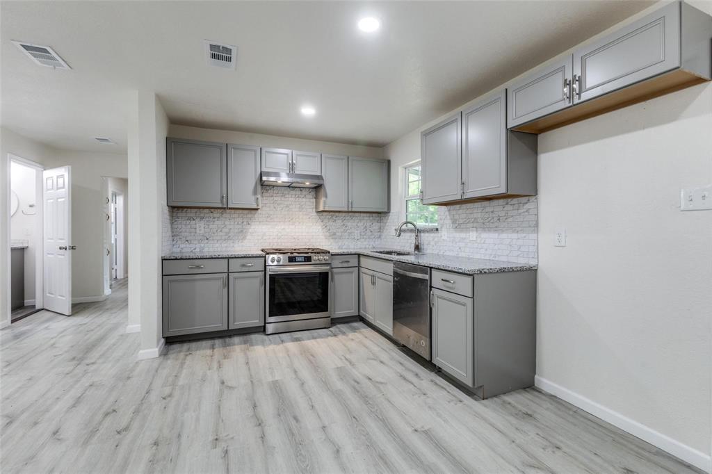 Linda Terrace - Residential