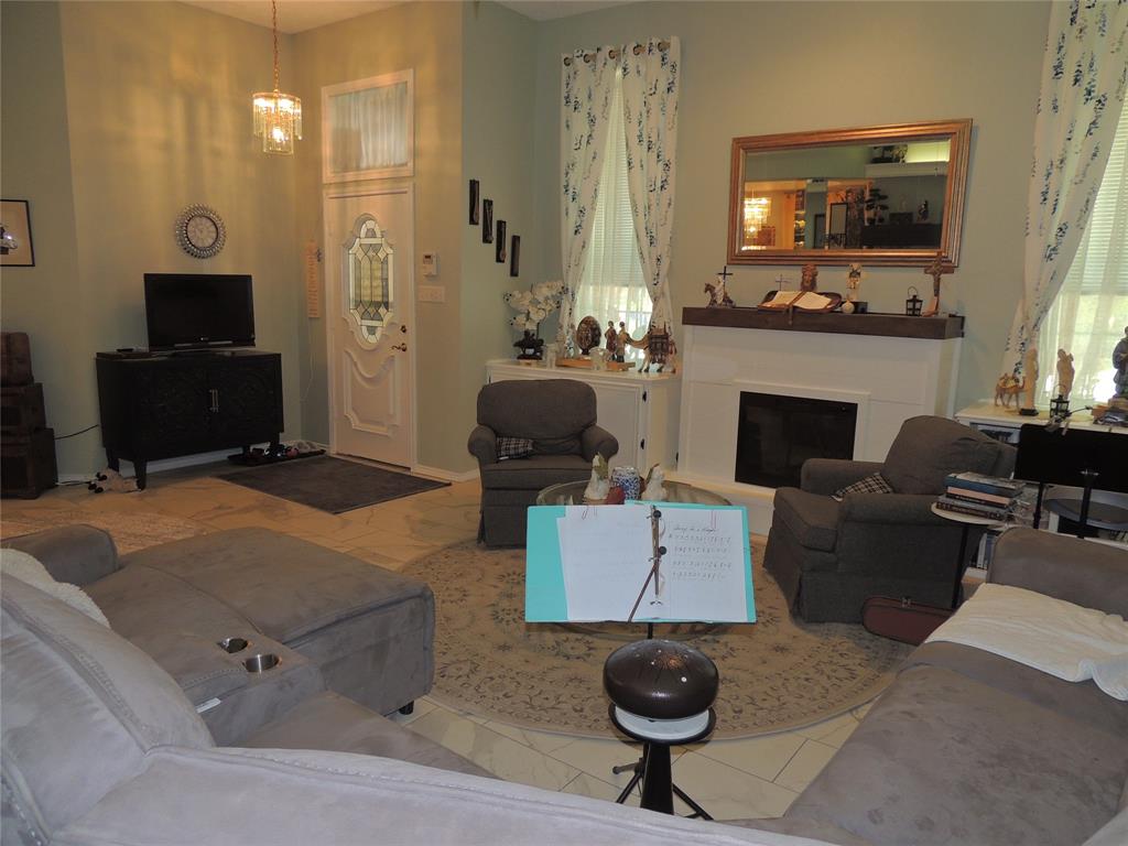 Champions - Residential