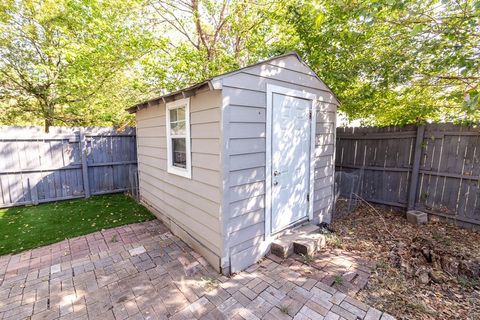 A home in Kaufman