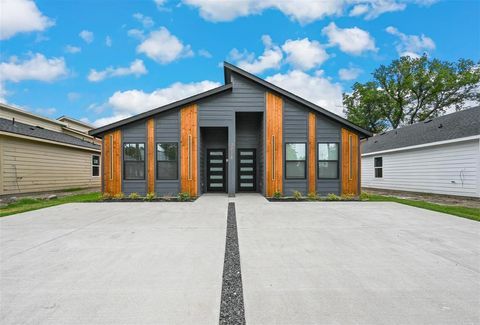 Property photo of 3018 Henry Street A, Greenville, TX 75401