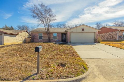 705 Admiralty Way Fort Worth TX 76108