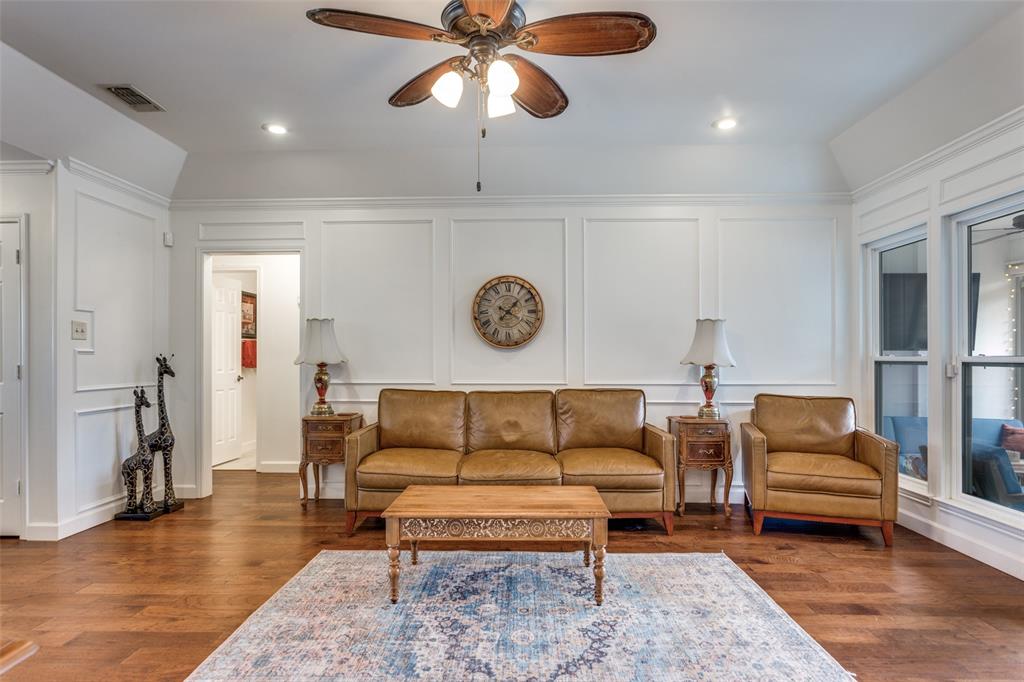 Mc Kamy Oaks Add - Residential