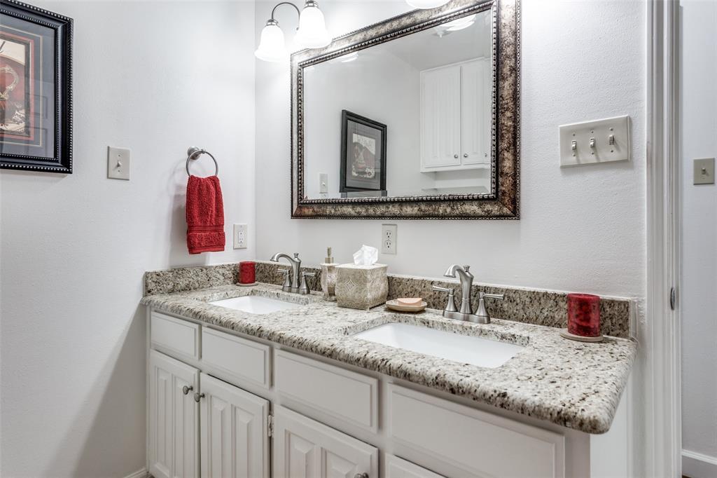 Mc Kamy Oaks Add - Residential