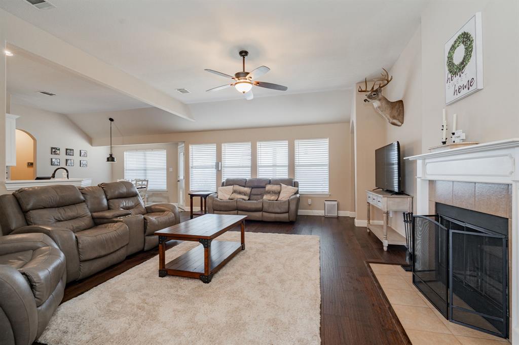 Lago Vista At Bonds Ranch Add - Residential