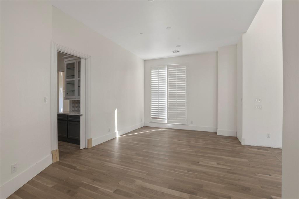 Starwood Ph Four Village 15 - Residential