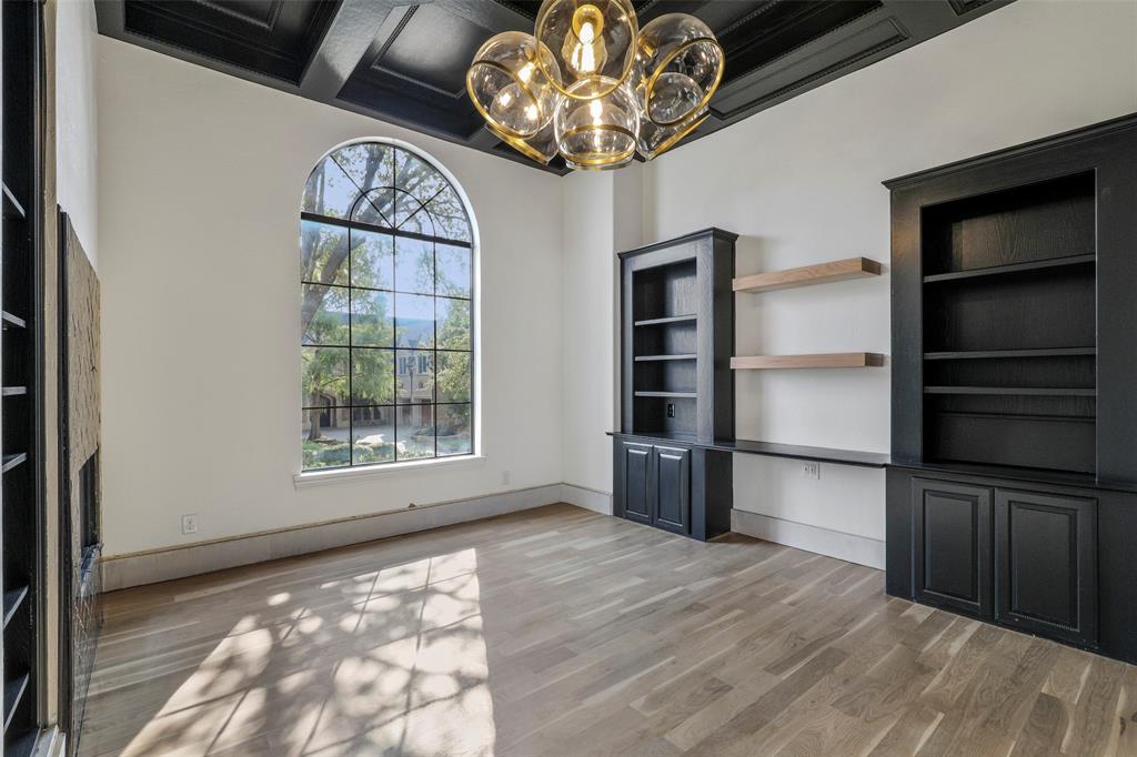 Starwood Ph Four Village 15 - Residential