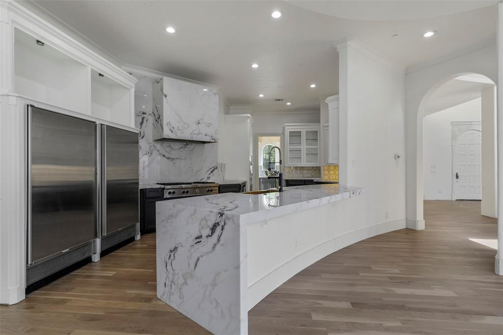 Starwood Ph Four Village 15 - Residential