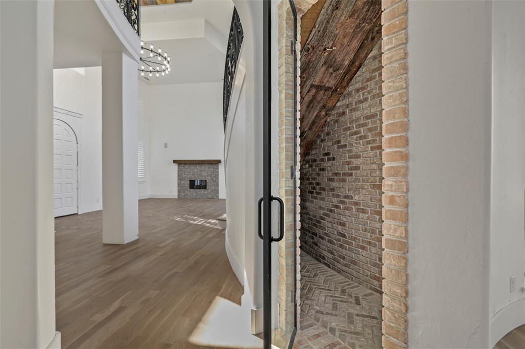 Starwood Ph Four Village 15 - Residential